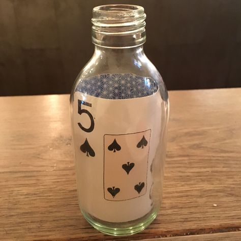 Table number idea - from a London cafe! Table Number Ideas Cafe, Table Numbers Restaurant Cafe, Table Numbers Cafe, Cafe Table Numbers, Restaurant Table Number Ideas, Cafe Table Decor, Cafe Setting, Restaurant Table Numbers, Coffee Shop Tables