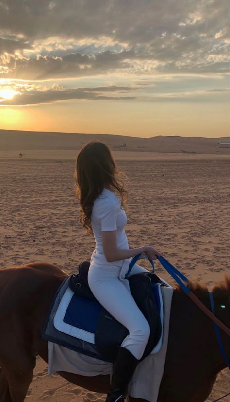 Horseback Riding Outfit, Aesthetic Equestrian, Riding Outfit Equestrian, Horse Riding Aesthetic, Equestrian Outfit, Horseback Riding Outfits, Horse Riding Outfit, Beach Rides, Art Literature