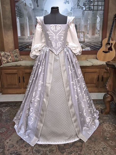 Faire Finery, Period Dress, Old Fashion Dresses, Dresses For Girls, Wedding Dresses For Girls, Fantasy Gowns, Medieval Dress, Medieval Clothing, Vestidos Vintage