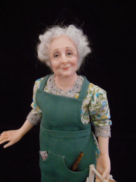 Granny Dolls, Julie Campbell, Doll House People, Sculpted Doll, Folk Doll, Lady Doll, Polymer Clay Dolls, Tiny Dolls, Artist Doll