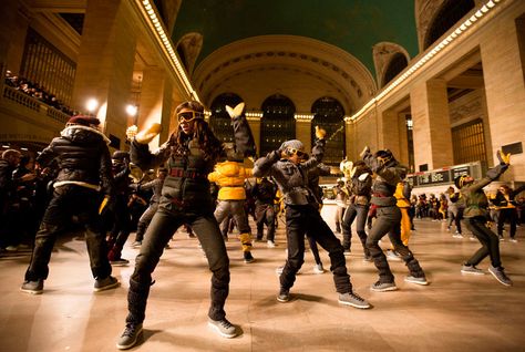 Moncler Flash Mob, Fall 2011 Grand Central Station, Autumn Winter 2024, Flash Mob, Grand Central, Central Station, Shopping Tips, Travel The World, New York Travel, Winter 2024