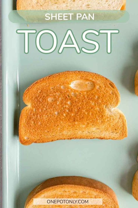 Don't have a toaster but want to enjoy toasted bread or want to make toast for a crowd? Here's how to toast bread in the oven! Simple and easy, making toast in the oven is super easy and comes out perfectly golden every time. Toast For A Crowd, Bread In The Oven, Bread Toaster, Toast In The Oven, Toast Bread, Homemade Syrup, Toasted Bread, Bread Toast, Herb Butter