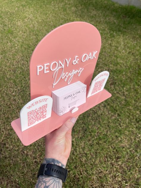 Acrylic Business Card & QR Signage Stand – Studio 26 Laser Designs Reception Desk Decorations Ideas, Business Booth Ideas Vendor Events, Signage Stand, Logo Signage, Craft Market Display, Vendor Displays, Idee Cricut, Craft Fairs Booth, Craft Booth Displays