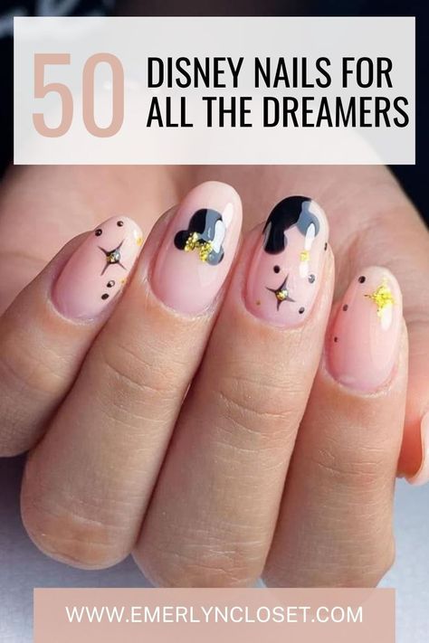 Disney nails + summer disney nails + disney nail designs Clear Disney Nails, Disney Nails New Years, Disney Castle Nail Art, Minnie Mouse Nail Ideas, Short Almond Disney Nails, Green Disney Nails, Disney Birthday Nails, Disney Balloon Nails, Disney Manicure Ideas