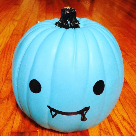 38 Insanely Creative Ways to Decorate Your Teal Pumpkin For the #TealPumpkinProject Blue Pumpkin Painting Ideas, Teal Pumpkin Ideas, Pumpkin Face Paint, Decorating Pumpkins, Teal Pumpkin Project, Blue Halloween, Craft Halloween, Teal Pumpkin, Blue Pumpkin