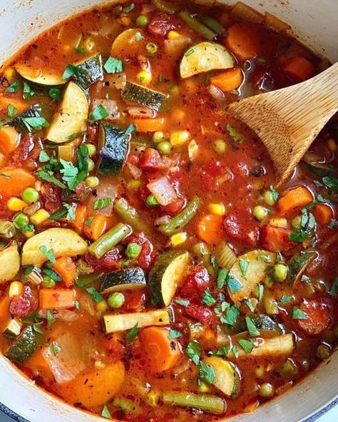 Weight Watchers Zero point vegetable Soup Zero Point Vegetable Soup, Zero Point Soup, Weight Watcher Vegetable Soup, Vegan Vegetable Soup, Weight Watchers Soup, Daniel Fast, Vegetable Soup Recipes, All Recipes, Chicken Pot