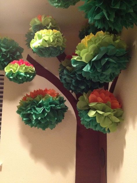 Or turn them into a pom-pom tree for a woodland-themed reading area. | 36 Clever DIY Ways To Decorate Your Classroom Classroom Tree, Camping Classroom, Pom Pom Tree, Church Nursery, Woodland Nursery Theme, Reading Area, Class Decoration, Classroom Setting, Camping Theme