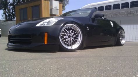 350z Custom, Nissan 350z Custom, 350z Roadster, Nissan Z Cars, Nissan Z, Nissan 350z, Jdm Cars, Jdm, Cool Cars