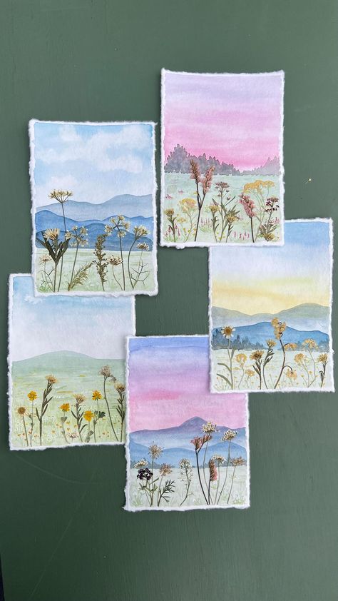 Art Using Dried Flowers, Pressed Flower Landscape, Handmade Paper Painting, Pressed Flowers Painting, Pressed Flower Watercolor, Watercolor Dried Flowers, Dried Flower Watercolor, Watercolor And Pressed Flowers, Pressed Flower Designs