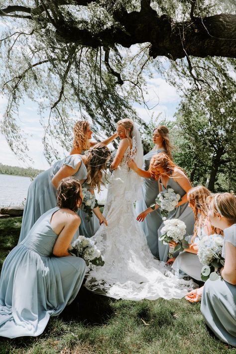 Baby Blue Wedding Theme, Steel Blue Weddings, Blue And Sage Green, Bridal Parties Colors, Baby Blue Weddings, Blue Wedding Bouquet, Bride And Bridesmaids, Sage Wedding, Green Beach