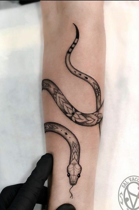 Snake Ankle Tattoo, A Snake Tattoo, Wrap Around Wrist Tattoos, Around Arm Tattoo, Wrap Around Tattoo, Cuff Tattoo, Tattoo Snake, Serpent Tattoo, Wrap Tattoo