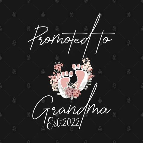 Grandma Promotion, Family Pregnancy Announcement, Pregnancy Announcement Family, First Time Grandma, Promoted To Grandma, Grandma Christmas, Grandmas Christmas, Gifts For Grandma, Grandma Gift