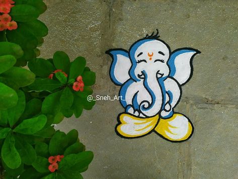 Ganpati Design, Rangoli Competition, Vrindavan Photography, Ganpati Rangoli, Ganesh Rangoli, Colour Rangoli, Vrindavan Photography Pictures, Poster Rangoli, Rangoli Side Designs