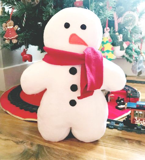 Snowman Cushion, Festive Living Room, Happy Snowman, Christmas Cushion, Girl Bedroom Walls, Tis The Season To Be Jolly, Christmas Cushions, Bright Christmas, Gorgeous Christmas