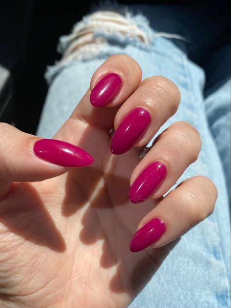 Almond Fushia Nails, Fushia Pink Almond Nails, Pink Red Almond Nails, Cute Magenta Nails, Pink Nails Fucsia, Magenta Nails Aesthetic, Dark Pink Oval Nails, Ruby Pink Nails, Pink Maroon Nails