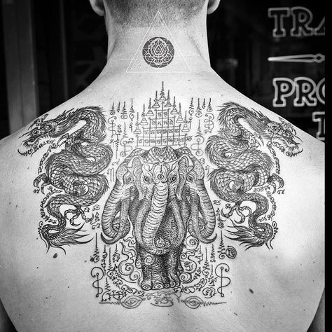 Thai Tattoo Meaning, Holy Tattoos, Muay Thai Tattoo, Traditional Thai Tattoo, Yantra Tattoo, Professional Tattoo Kits, Khmer Tattoo, Taboo Tattoo, Buddhist Tattoo