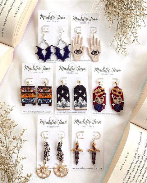 Bookstore, Gifts, + Studio | Maddie | ✨Earrings for the ACOTAR lover✨ Which ones are your favorite?! | Instagram Acotar Inspired Jewelry, Acotar Earrings, Acotar Crafts, Acotar Jewelry, Bookish Earrings, Pepper Ideas, Acotar Books, Fimo Halloween, Sister Earrings