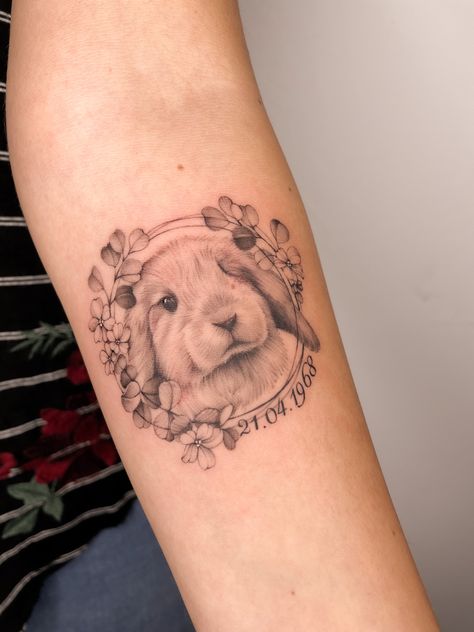 Rabbit and flowers #rabbit #rabbittattoo #flowertattoo #finelinetattoo #microrealismtattoo Bunny Remembrance Tattoo, Bunny Tattoo Memorial, Pet Memorial Tattoo Rabbit, Realistic Bunny Tattoo, Chinchilla Tattoo, Rabbit And Flowers, Pet Memorial Tattoo, Pet Tattoos, Pig Tattoo