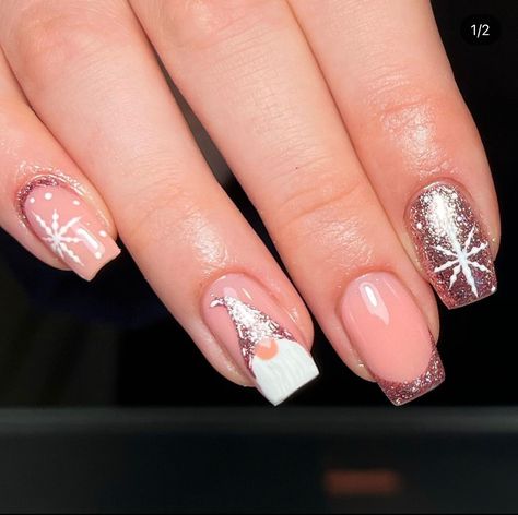 Biab Nails, Winter Nail Ideas, Glitter Snowflakes, Fake Nails Designs, December Nails, Spring Acrylic Nails, Winter And Christmas, Cute Reindeer, Christmas Gel Nails