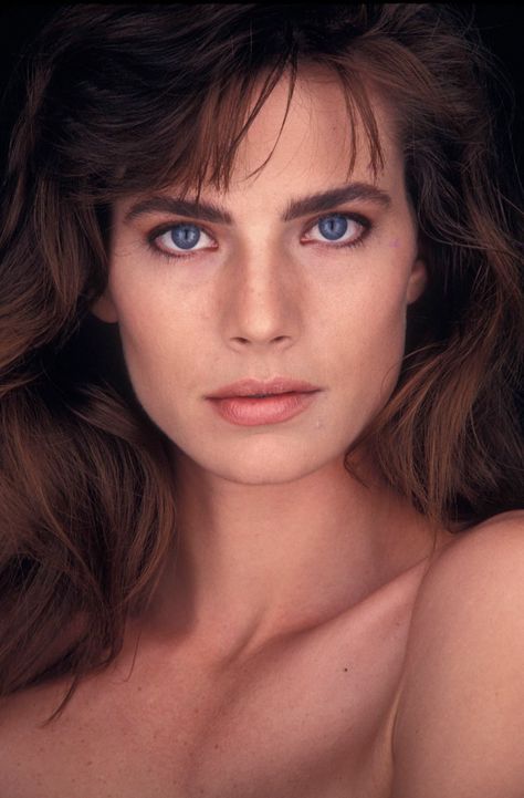 Terry Farrell.  Star Trek Terry Farrell Actress, Led Zeppelin Poster, Terry Farrell, Star Trek Ds9, Star Trek Universe, Movie Photo, Women In History, Celebrities Female, Star Trek