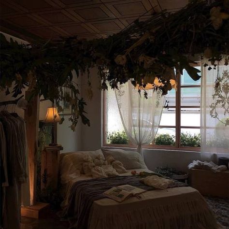 Dark Fantasy Bedroom, Whimsigothic Home Bedroom, Whimsigothic Home, Tyler Galpin, Wendy Darling, Fantasy Bedroom, Redecorate Bedroom, Cozy Room Decor, Aesthetic Rooms