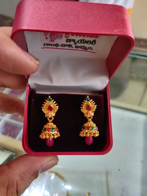 5grams Gold Earrings Designs, 5grams Gold Earrings, Gold Jhumkas, Jewelry Necklace Simple, 22k Gold Earrings, Ear Tops, Bridal Jewelry Sets Brides, Wedding Jewelry Sets Bridal Jewellery, 22k Gold Necklace