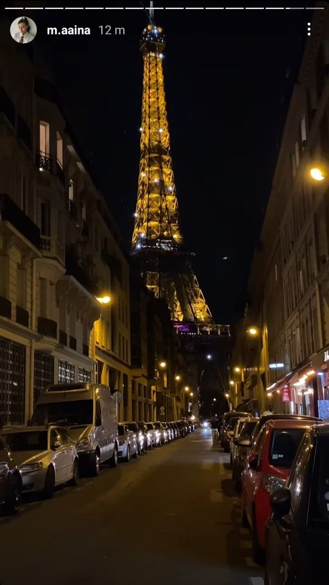 Paris In December, Dark Room Photography, Eiffel Tower At Night, Paris Vibes, Parisian Life, Paris Aesthetic, Living In Paris, City Photography, Night Aesthetic