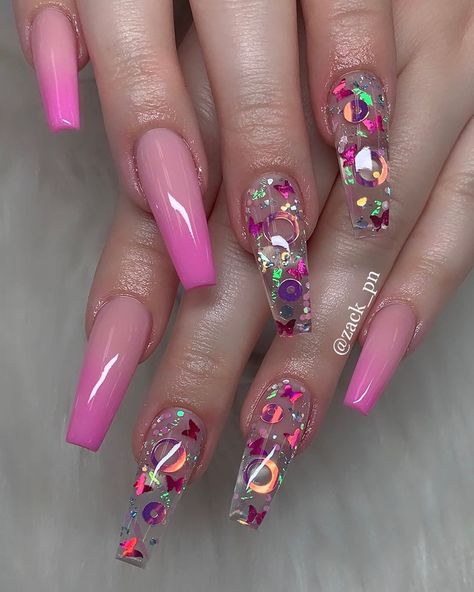 14.7k Likes, 54 Comments - @zack_pn on Instagram: “#nailpro #nailpolish #naildesigns #nails #coffinnails #swarovski #nailsofinstagram #nailart…” Red Acrylic Nails, Cute Acrylic Nail Designs, Her Nails, White Nail Designs, Coffin Nails Long, White Nail, Summer Acrylic Nails, Pink Acrylic Nails, Acrylic Designs