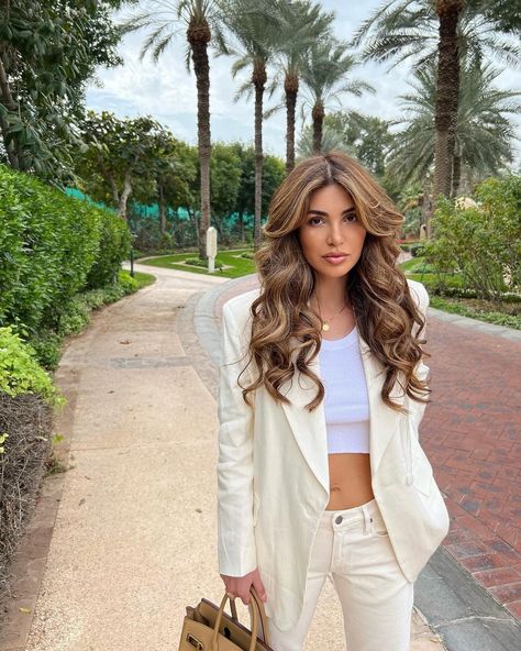 Negin Mirsalehi on Instagram: “Where are you now? 📍” Negin Mirsalehi Outfits, Negin Mirsalehi Hair, Negin Mirsalehi, Where Are You Now, New Cut, Balayage Hair, Outfits Ideas, Fashion Lifestyle, Hair Inspo