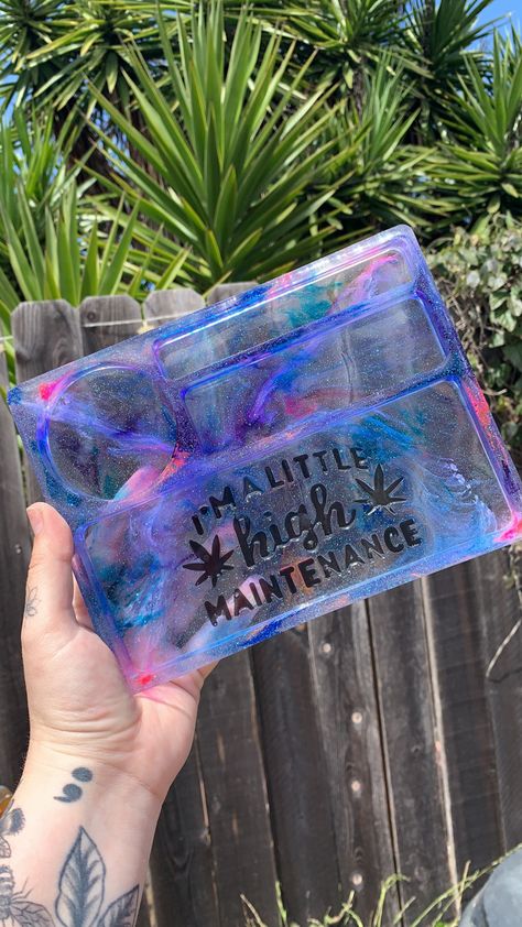 High maintenance tray, galaxy themed resin art Resin Ideas To Sell, Resin Rolling Tray Ideas, Epoxy Resin Ashtray, Halloween Resin Tray, Resin Car Ashtray, Epoxy Tray, Epoxy Resin Witchy, Resin Rolling Tray, Shadow Aesthetic