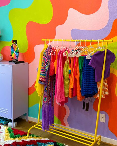 Which colorful clothing item are you stealing from the rainbow clothing rack?! 🤔👀😏 LET US KNOW IN THE COMMENTS!!!🩷❤️🧡💛💚🩵💙💜 #dopaminedressing #aspynandivy #colorfulfashion #rainbowboutique Rainbow Wardrobe, Vintage Clothing Display, Rainbow Clothing, Colorful Lifestyle, Rainbow Closet, Small Business Boutique, Rainbow Clothes, Dream Fairy, Colorful Clothing