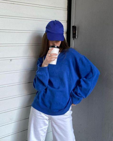 Klein Blue Outfit, Bright Blue Outfit, Blue Adidas Outfit, Jumper Outfits, Royal Blue Outfits, Blue And White Outfits, Soft Girl Style, Design Jacket, Everything Is Blue