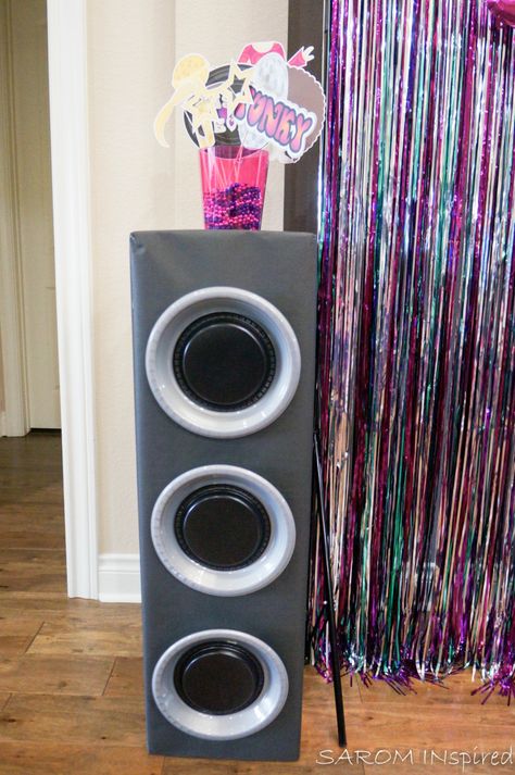 80s Theme Decorations Diy, Cardboard Dj Booth, Pop Music Decorations, Disco Party Decorations Diy 70s, Rock And Roll Homecoming Theme, Diy Dance Party Decorations, Music Party Decorations Diy, Disco Theme Party Decorations Diy, Concert Themed Birthday Party