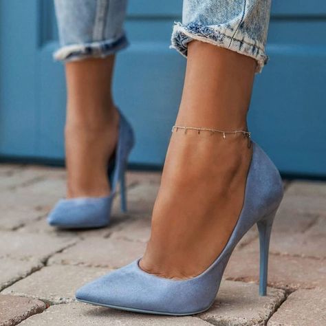 #Details #shoes #fashion #blue #denim #classy ❤😊😍 Prom Shoes Blue, Prom Shoes High Heels, Lingerie Heels, Blue High Heels, High Heel Dress, Heels Dress, Suede High Heels, Girls Heels, Black Pumps Heels