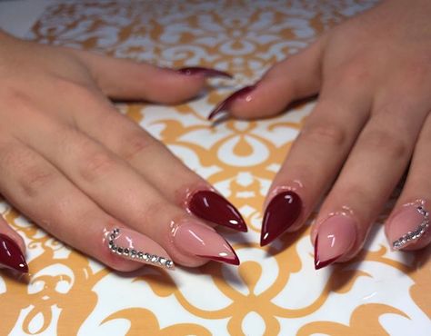 Mary Nails, Fierce Nails, Sns Nails Designs, Acrylic Nails Stiletto, Nail Gems, Color For Nails, Rose Nails, Gem Nails, Oval Nails