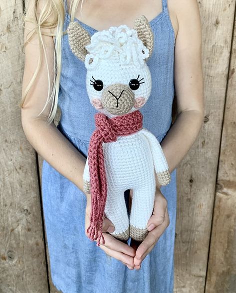 Crocheted Plushies, Butterfly Centerpieces, Crochet Toys Free Patterns, Amigurumi Minta, Hemma Diy, Crochet Animals Free Patterns, Crochet Amigurumi Free Patterns, Crochet Amigurumi Free, Fun Crochet Projects