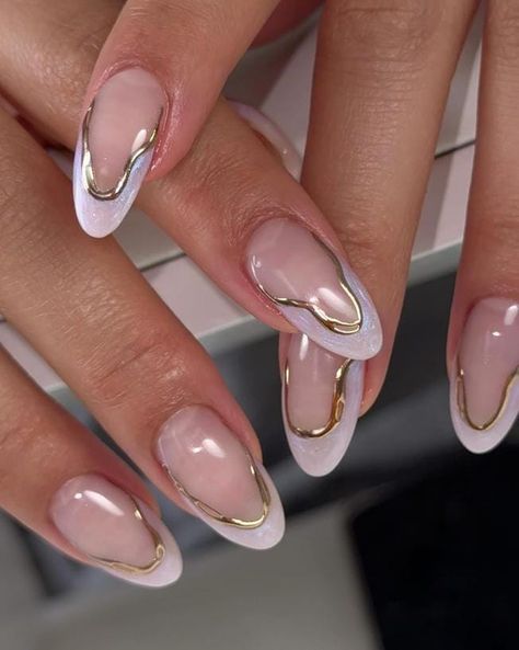 Stunning Oval Nail Designs for 2024: Trends, Tips & Ideas Oval Nail Designs, Short Oval Nails, Oval Nail, Oval Nails Designs, Almond Press On Nails, French Tip Press On Nails, Press On Nails Short, Nude Nail Designs, White French Tip