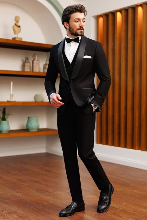 Men's Suit Accessories, Black Formal Suits Men, Outfit For Engagement Men, Tuxedo For Men Reception, Coat Pant Men Wedding, Reception Groom Outfit Suit, Black Wedding Suit For Groom Classy, 3 Piece Suit For Groom, Walima Suit For Men