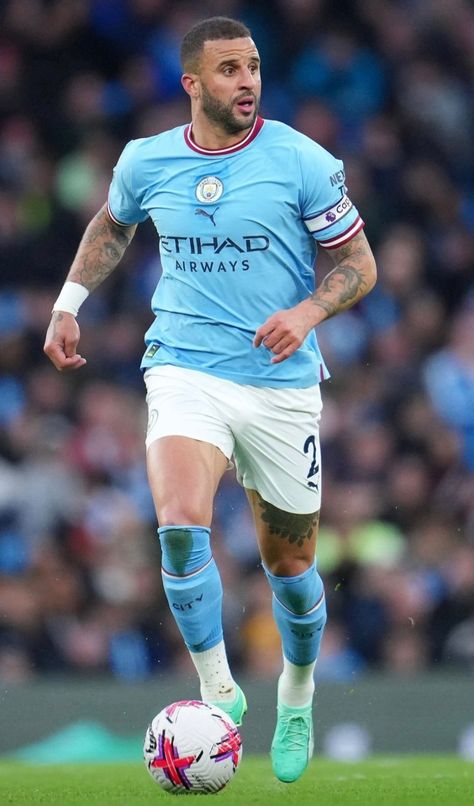 Manchester City Players, Kyle Walker, Manchester City Football Club, كرة القدم, Sport Man, Manchester City, Football Club, Football Players, Premier League