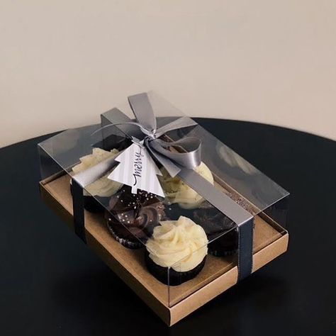 Cupcakes Packaging Ideas, Cupcake Packaging Design, Cupcake Packaging Ideas, Cupcake Gift Packaging, Cupcake Gift Ideas, Cupcakes Packaging, Cupcake Boxes Packaging, Gift Cupcakes, Luxury Sweets