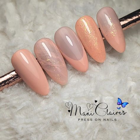 Peach nail design Peach And Grey Nails, Peach Fuzz Nail Art, Peach Bridal Nails, Peach Fuzz Nails Design, Peach Gold Nails, Nail Peach Color, Soft Peach Nails, Peach Fuzz Nail Color, Apricot Nails Design