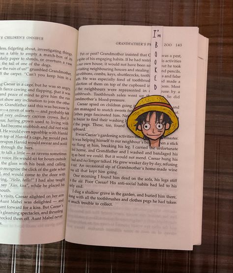 Luffy Bookmark, Bookmark Ideas, A Table