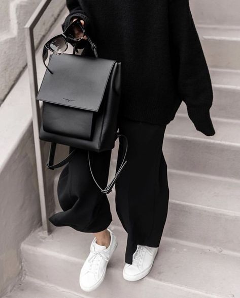 Casual Minimal Backpack, Backpack Outfit, Personal Image, Uni Outfits, January 15, Office Outfits, Mini Backpack, The Block, New Bag