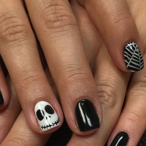 Peppar at Lula Mae Aesthetic Boutique on Instagram: "This is Halloween, this is Halloween! 💀🎃✨ #danidoesnails #jackskellington #cndshellac @cndworld #spiderwebs #blackandwhite #gelmanicure #thepumpkinking #nightmarebeforechristmasnails #jackskellingtonnails #halloweennails" Jack Skellington Nail Designs, Jack Nails Halloween, Mae Aesthetic, Skellington Nails, Jack Skellington Nails, Aesthetic Boutique, Nightmare Before Christmas Nails, October Nails, Cnd Shellac