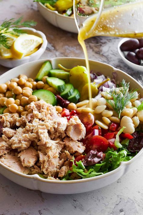 This Mediterranean tuna salad gives the classic recipe an upgrade with a sweet and savory vinaigrette and lots of fresh veggies! Tuna Salad Ingredients, Mediterranean Tuna, Mediterranean Tuna Salad, Mango Salsa Salmon, Baked Tilapia, Tuna Salad Recipe, Mediterranean Salad, Romaine Lettuce Salad, Healthy Food Facts