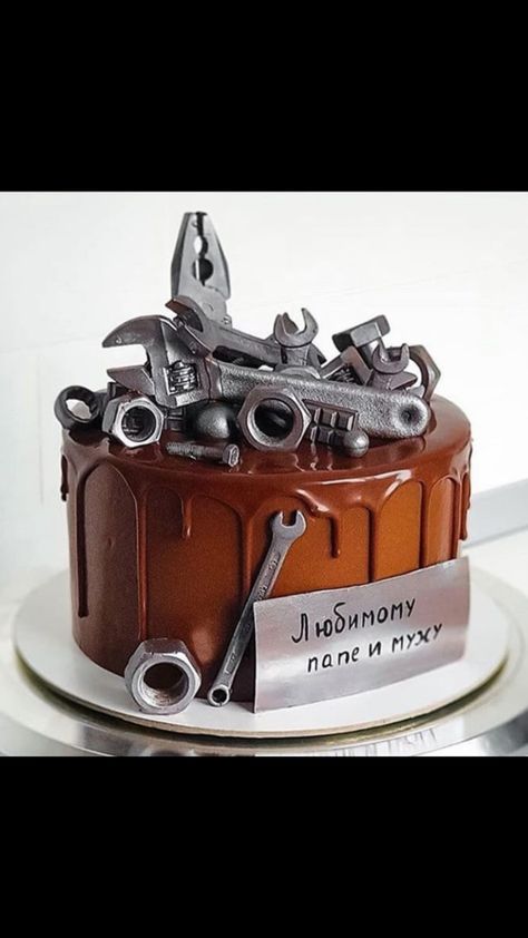 Mechanics Birthday Cake, Mechanic Cake, Make Cake, Food Dessert Recipes, Food Recipes Dessert, Baking Recipes Desserts, Dessert Snacks, Desserts Cake, Unique Birthday Cakes