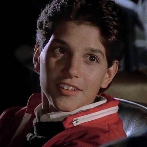 Daniel Larruso, Daniel Karate Kid, Ralph Macchio The Outsiders, The Karate Kid 1984, 80s Actors, Daniel Larusso, 90s Actors, 80s Men, Karate Kid Cobra Kai