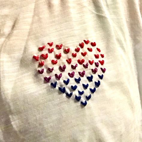 Gf Presents, Pride Embroidery, Sewing Plush, Bi Flag, Craft Gift Ideas, Flag Embroidery, Looking For Someone, Embroidery Inspiration, Embroidery Ideas