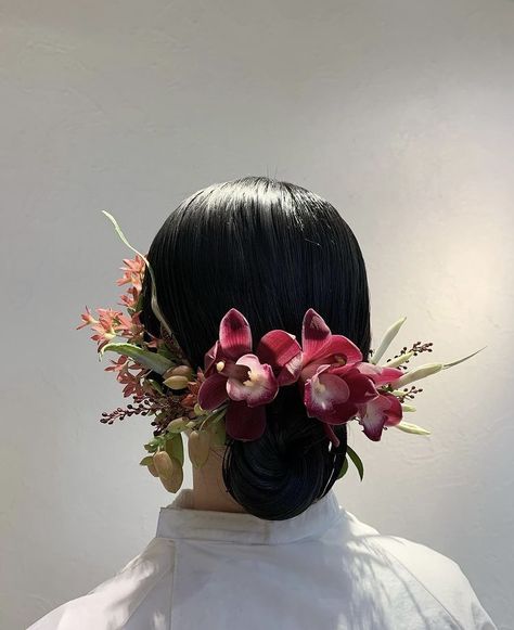 Looks Pinterest, Flowers In Her Hair, Editorial Hair, Have Inspiration, Gull, Aesthetic Hair, العناية بالشعر, Pretty Hairstyles, Hair Goals