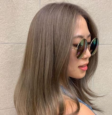 Ash Brown Hair Ideas, Brown Hair Colours, Blended Balayage, Hair Color For Morena, Brown Hair Ideas, Korean Long Hair, Ash Brown Hair Color, Grey Hair Coverage, Mushroom Hair